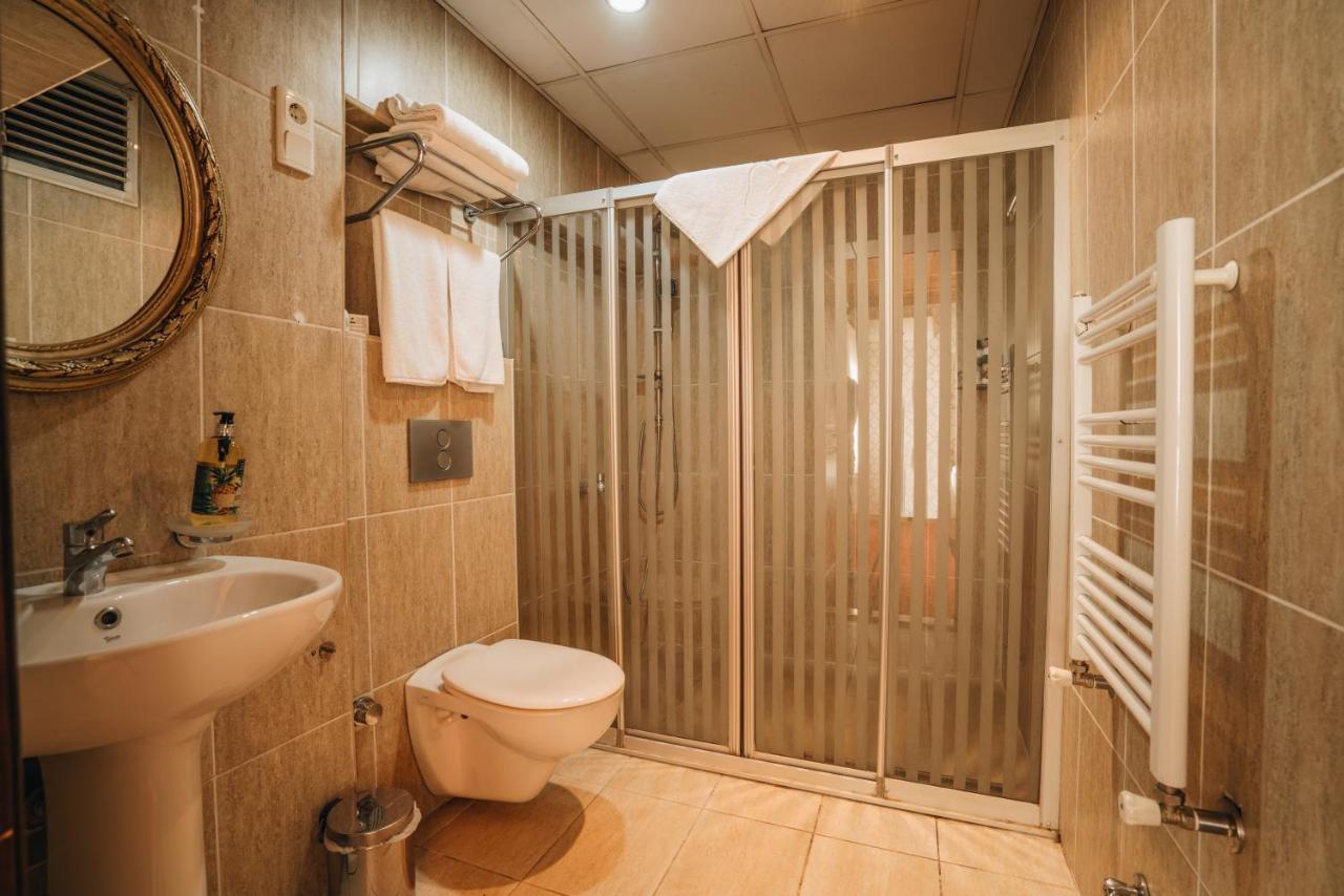 Gulliver Mansion Hotel Истанбул Екстериор снимка