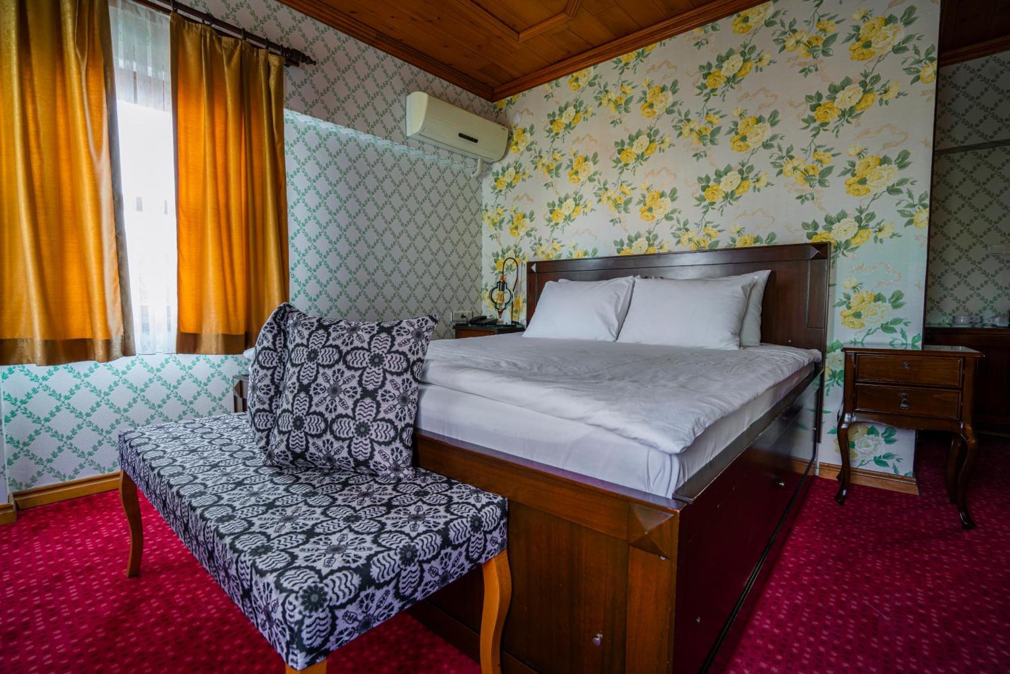 Gulliver Mansion Hotel Истанбул Екстериор снимка